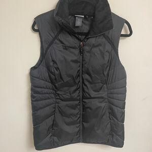 Champion Puffer Vest Women’s Size L